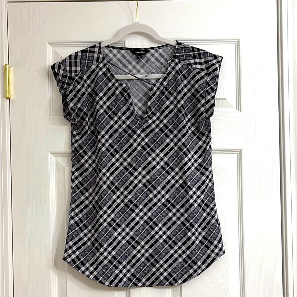 EXPRESS Fitted Black and Gray Blouse